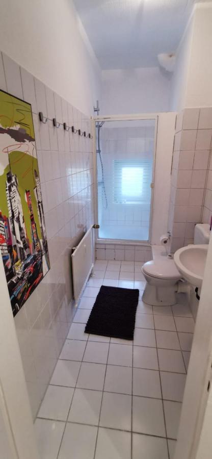 Modern Living In A Perfect Location Apartment Essen Bagian luar foto