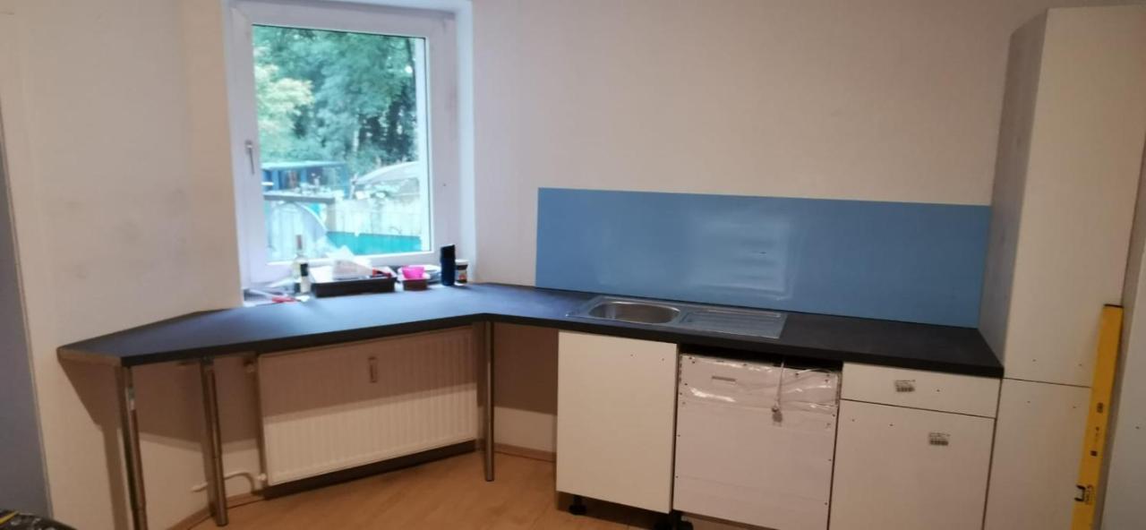 Modern Living In A Perfect Location Apartment Essen Bagian luar foto